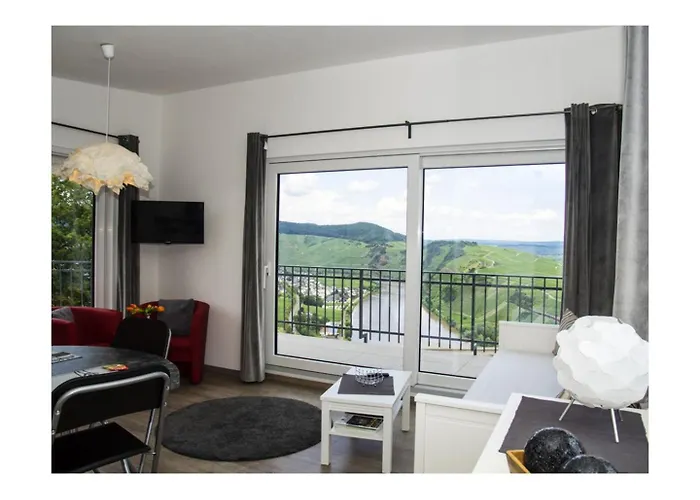 Traumblick Auf Die Moselschleife, 2 Balkone, Ferienhaus Weitblick, Piesport, פיספורט