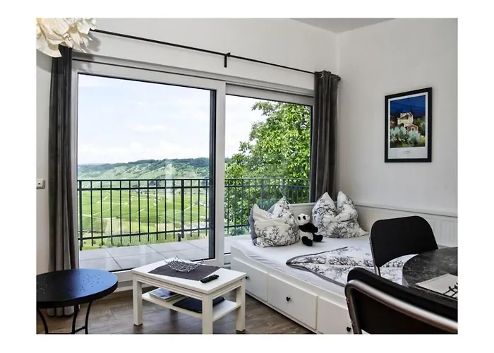 Traumblick Auf Die Moselschleife, 2 Balkone, Ferienhaus Weitblick, Piesport, דירה פיספורט