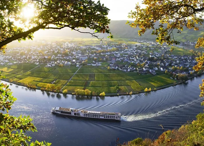 Traumblick Auf Die Moselschleife, 2 Balkone, Ferienhaus Weitblick, Piesport, * פיספורט